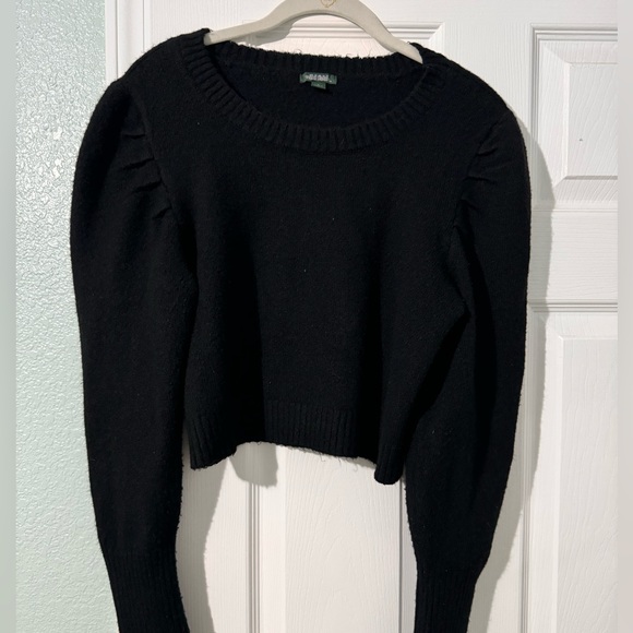 Wildfable sweater - Picture 2 of 5